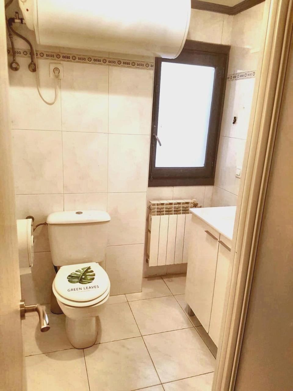 Hostal El Pesquero Burgos Ngoại thất bức ảnh